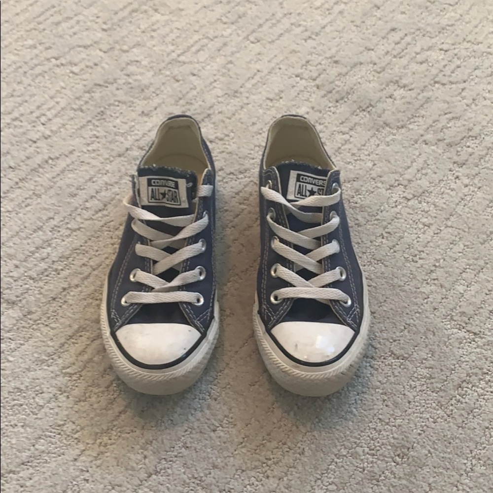 Converse All Stars in Navy Blue
